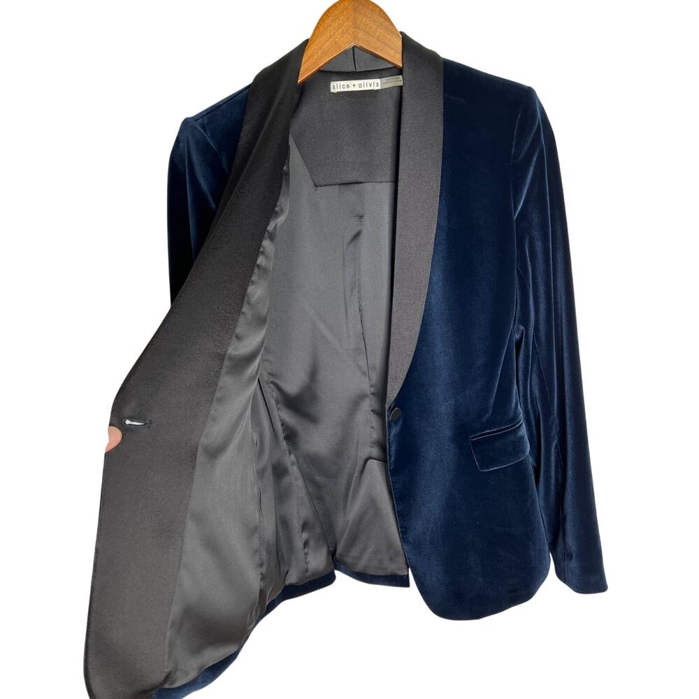 Alice+Olivia 2 Velvet Tuxedo Blazer $550 Navy Blue Black Satin Collar Jacket NWT - Picture 6 of 10